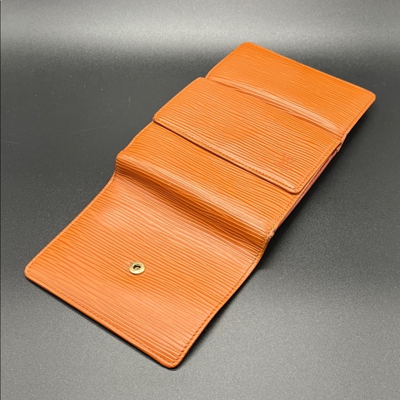 Louis Vuitton Epi Kenyan Fawn Bifold Wallet w/ Snap Coin Pocket – Vintage COA - Picture 6 of 13